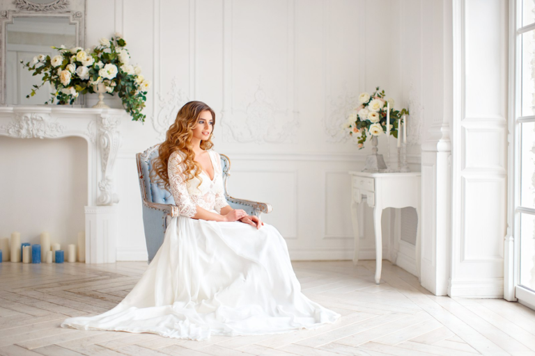 Wedding inspiration with a dress Tasmin