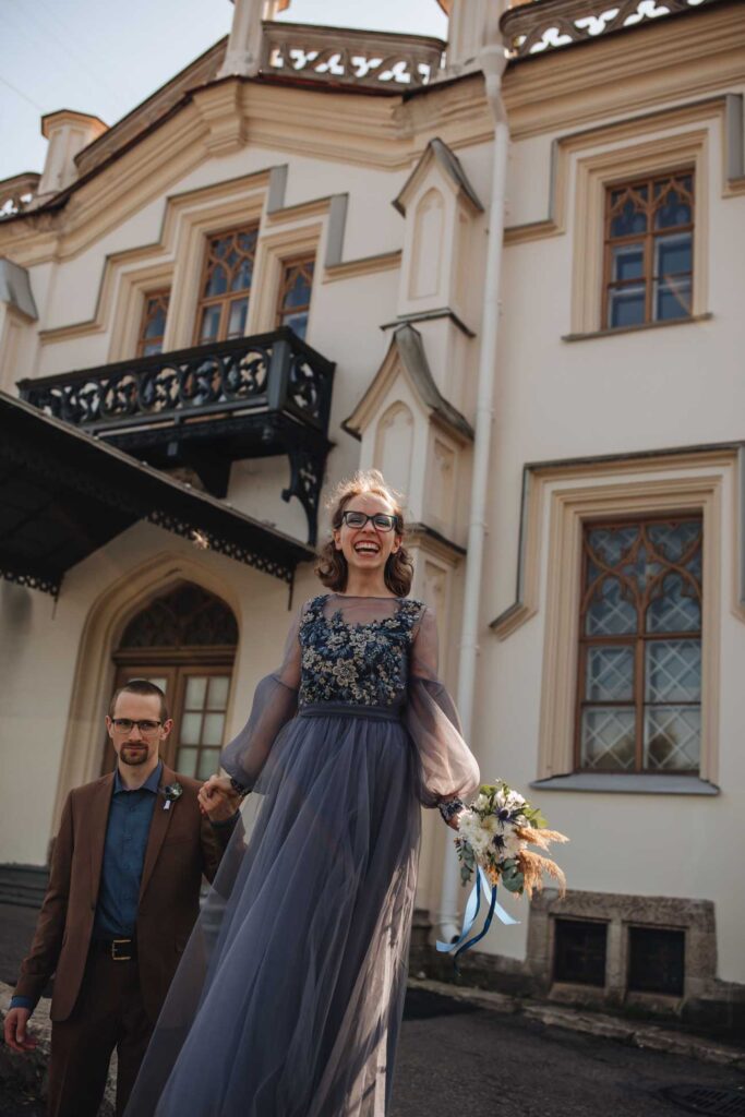 Photo Bride Alexandra in Artemis wedding dress