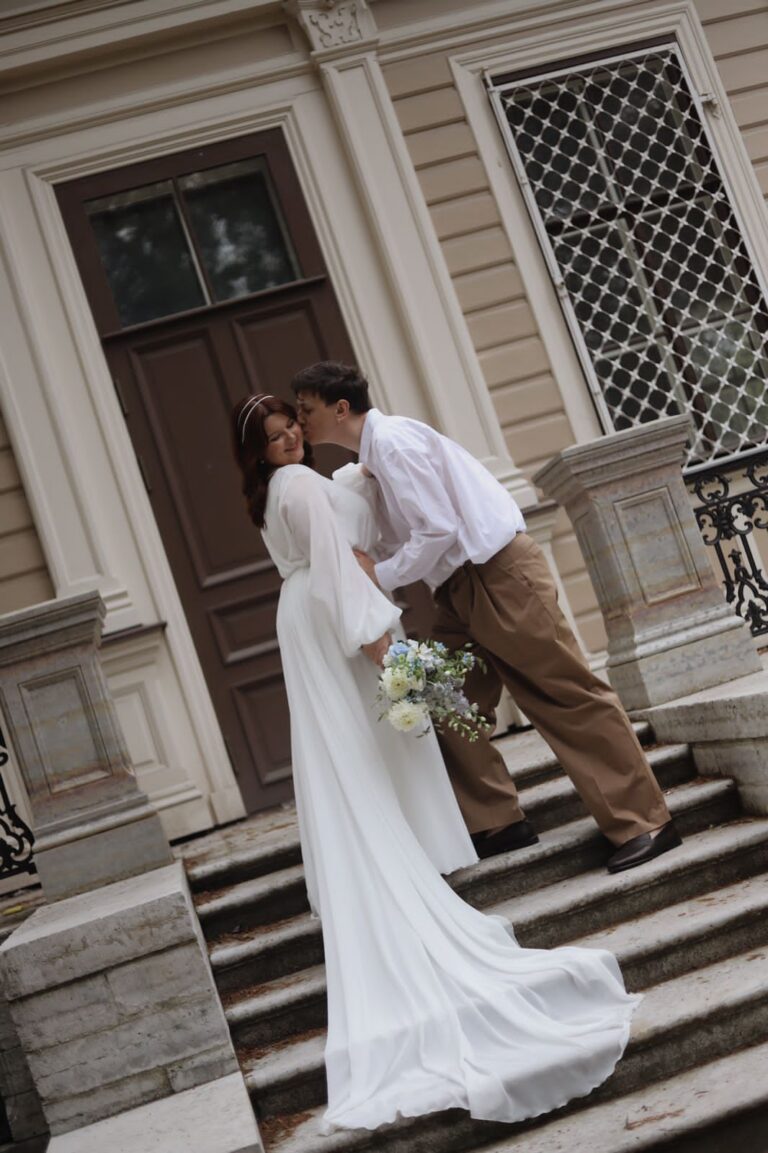 Bride Anastasia in Augusta dress