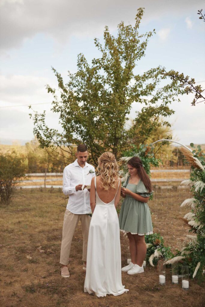 Photo Bride Anastasia in Zoe wedding dress
