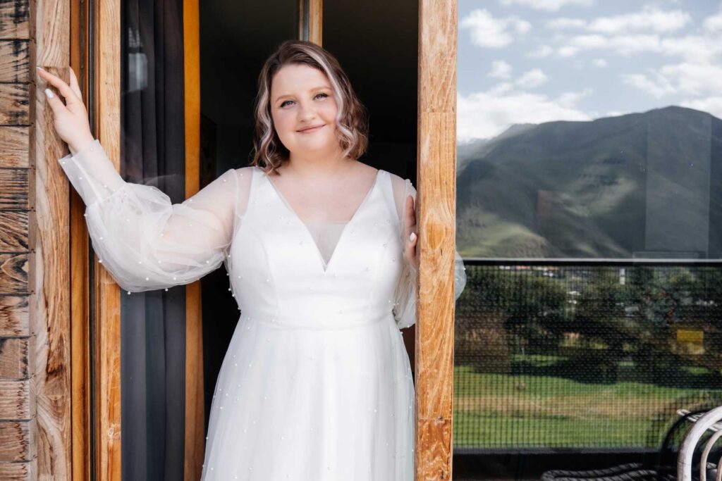 Photo Bride Anna in an Iowa wedding dress