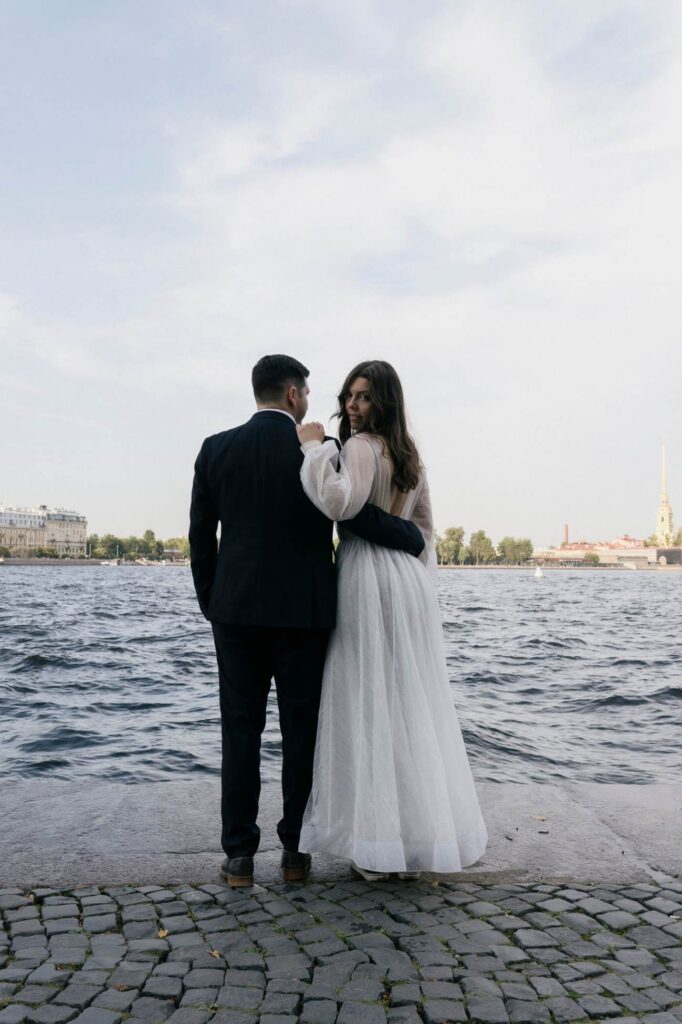 Photo Bride Daria in a custom wedding dress by Boudoirwedding