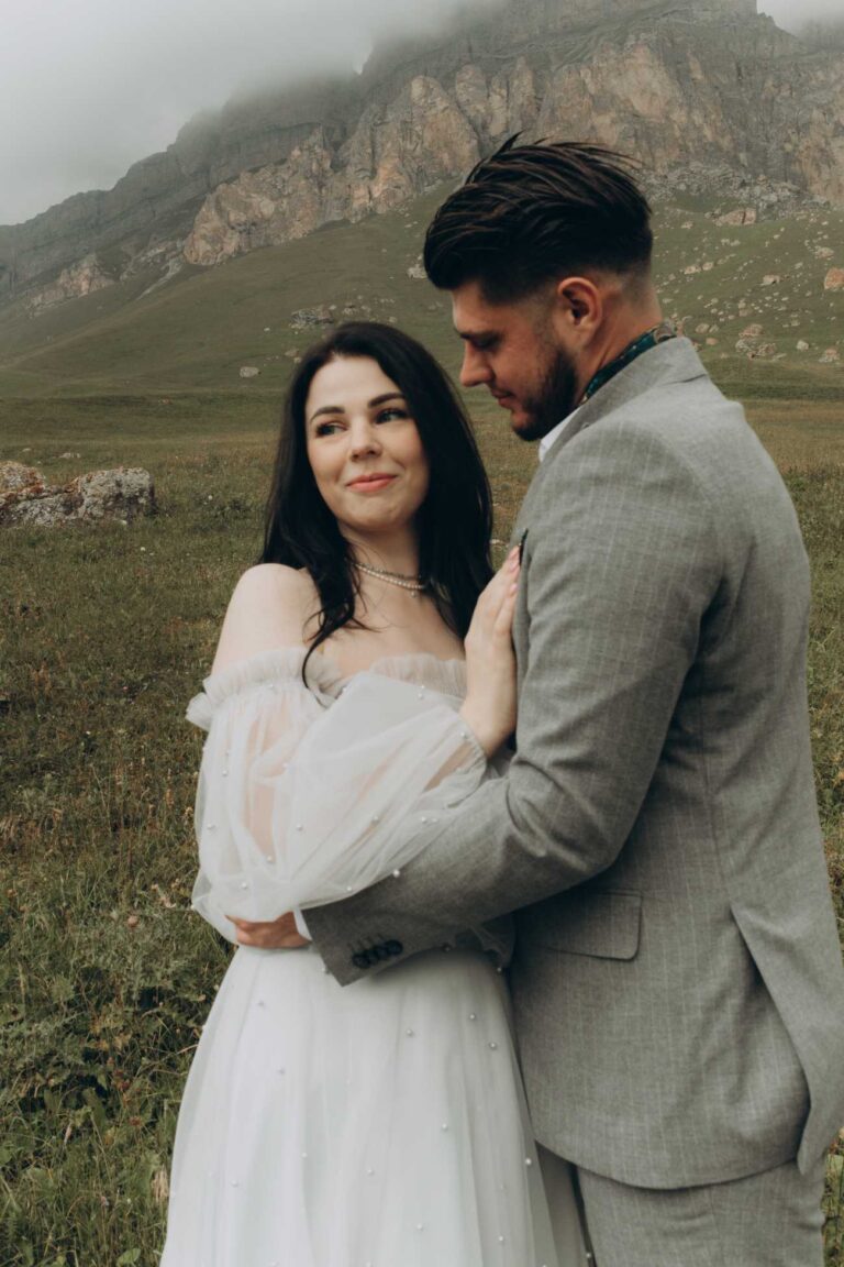 Bride Diana in a Vivian gown