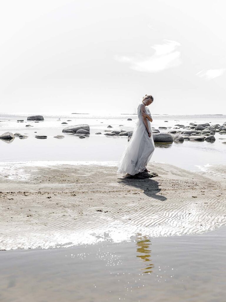 Photo Bride in a custom dress based on the Fantasia dress