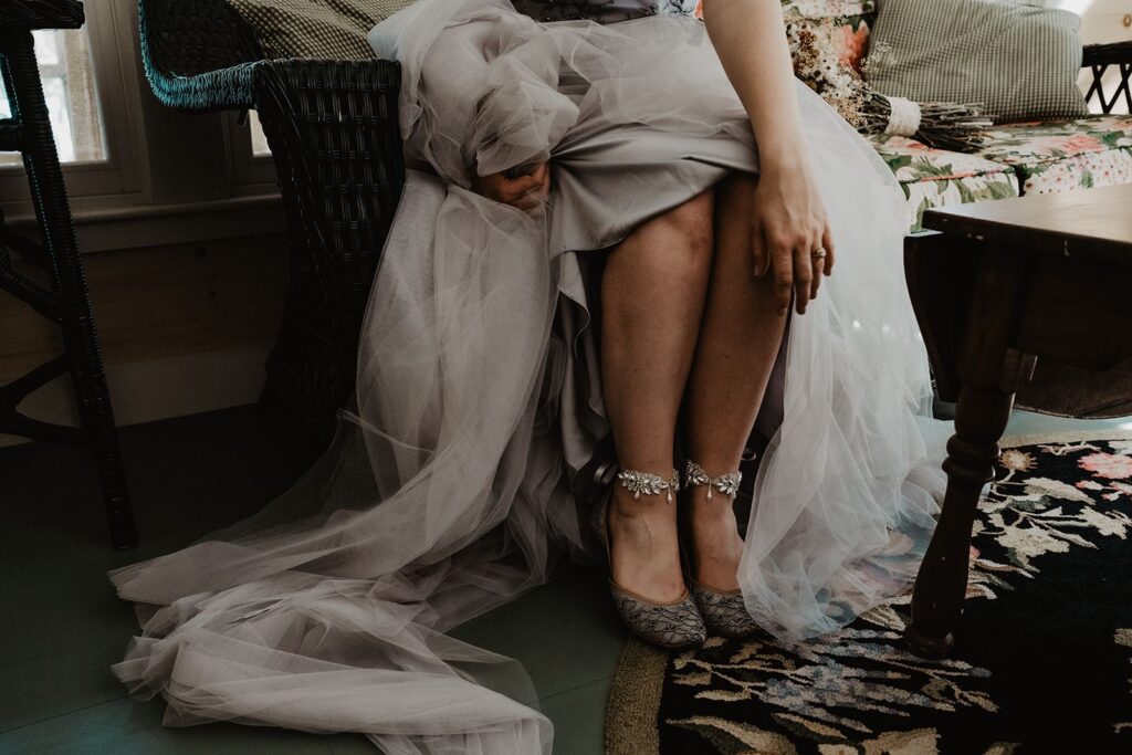 Photo Bride Kelsie in a gray Jenna dress