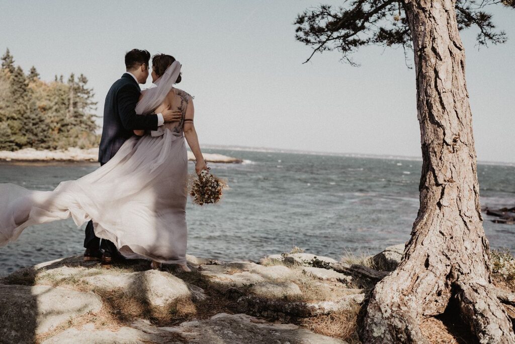 Photo Bride Kelsie in a gray Jenna dress