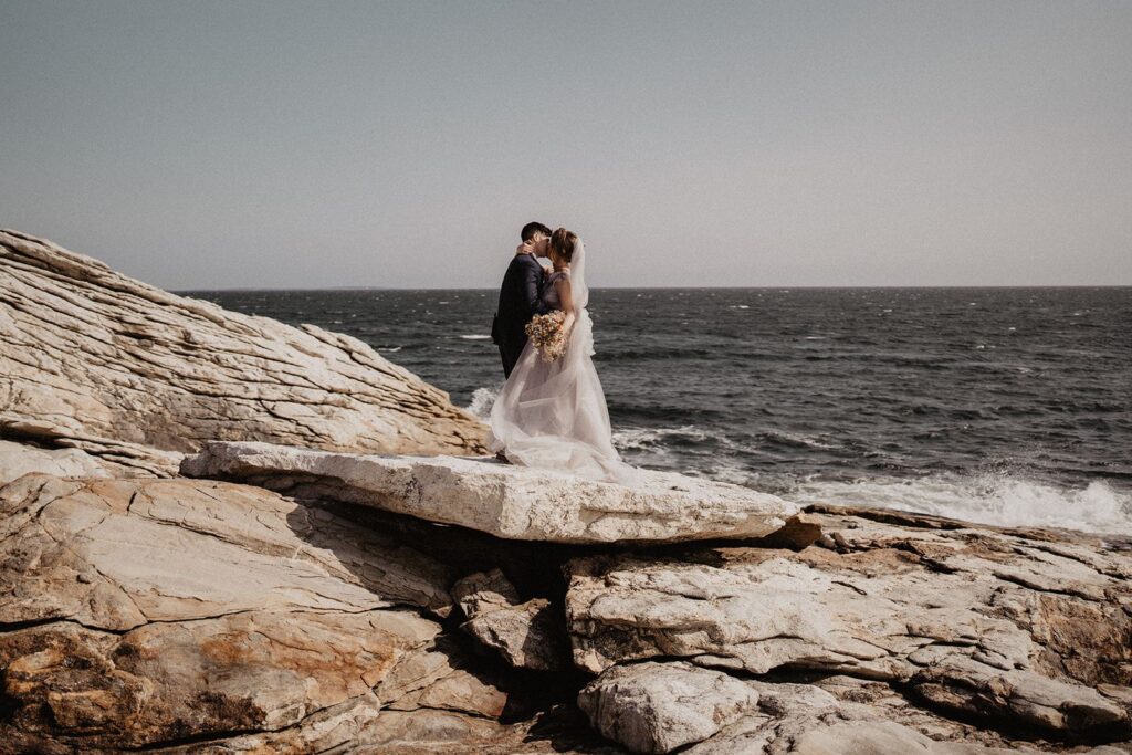 Photo Bride Kelsie in a gray Jenna dress