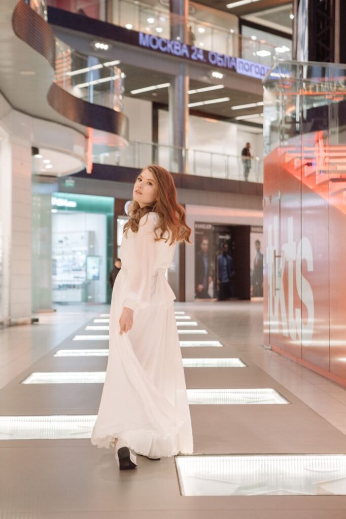 Photo Bride Paulina in a Nirvana dress