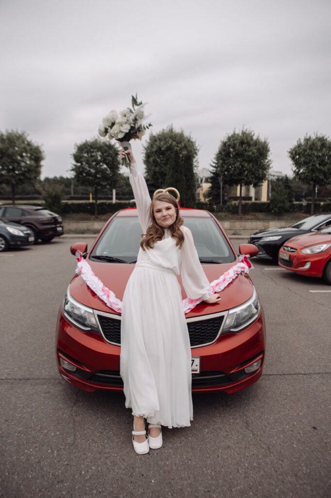 Photo Bride Paulina in a Nirvana dress
