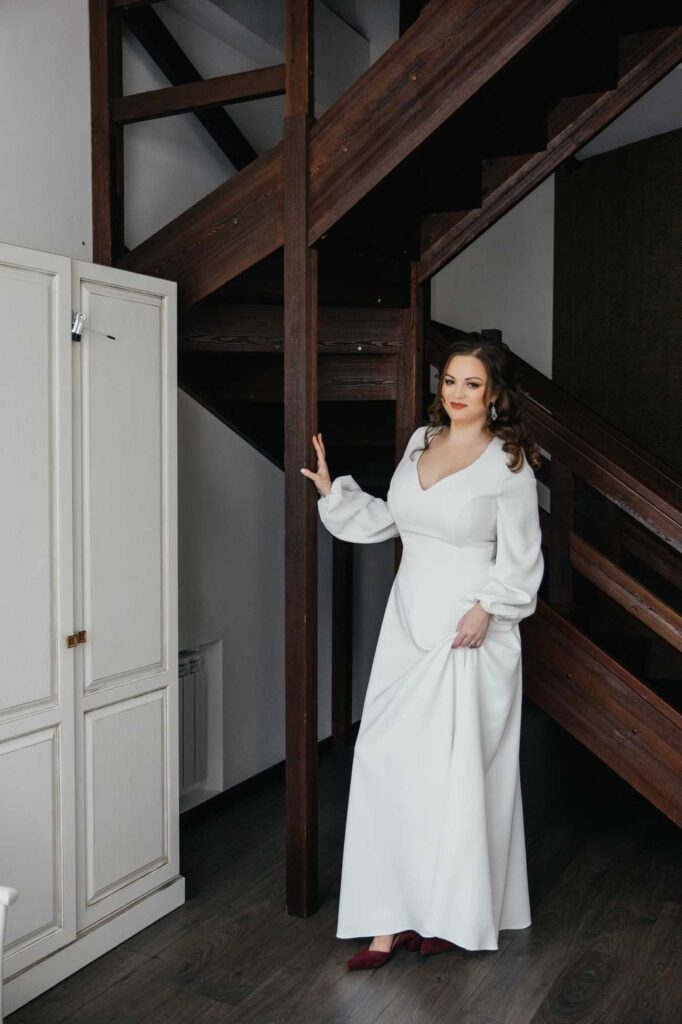 Photo Bride Sophia in a Tiffany wedding dress