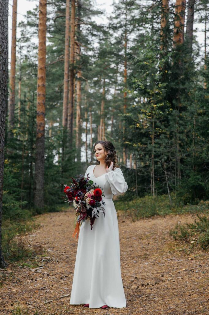 Photo Bride Sophia in a Tiffany wedding dress