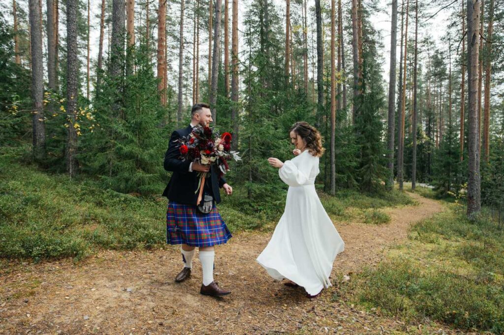 Photo Bride Sophia in a Tiffany wedding dress