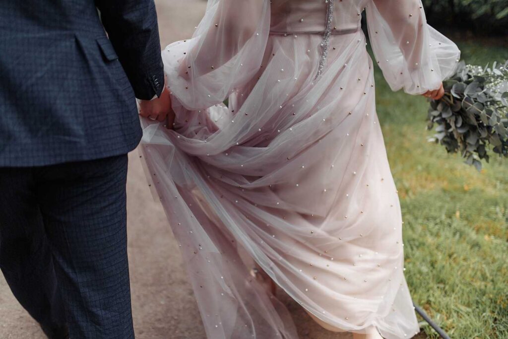 Photo Bride Xenia in powder wedding dress Iowa