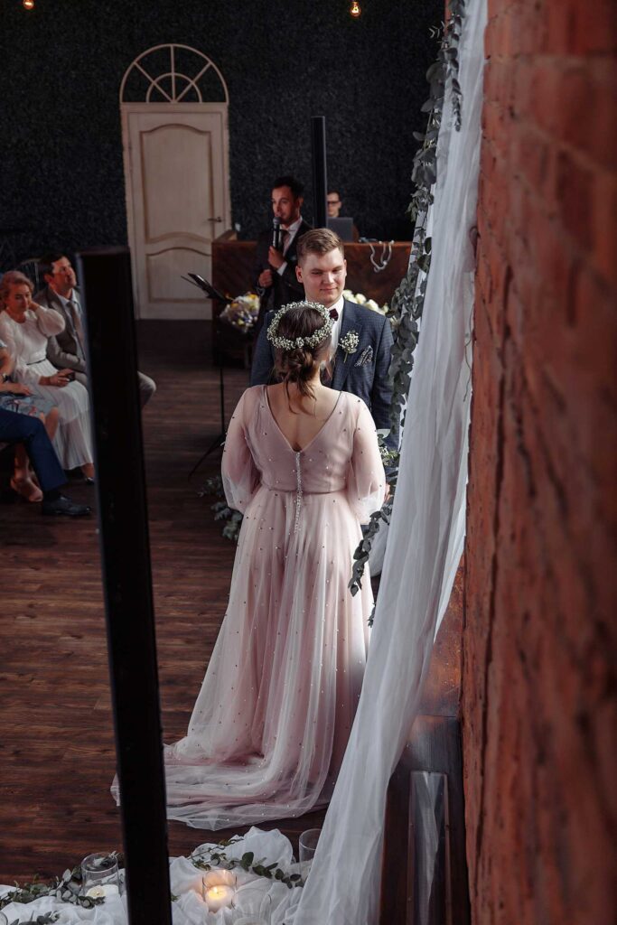 Photo Bride Xenia in powder wedding dress Iowa