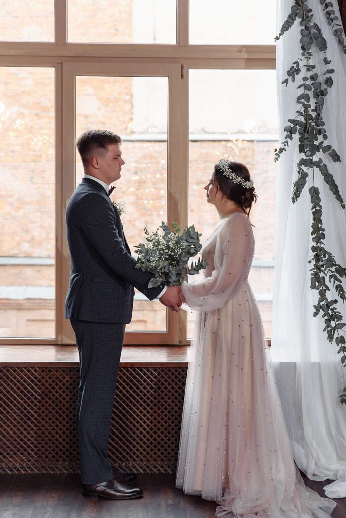 Photo Bride Xenia in powder wedding dress Iowa