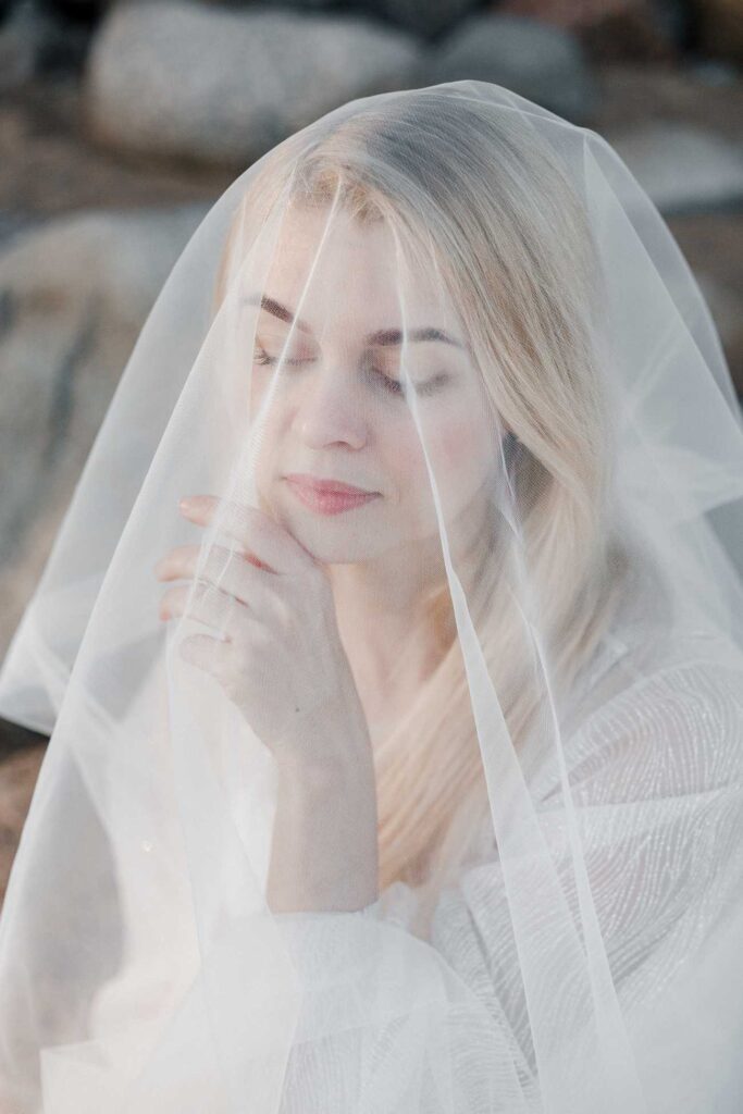 Photo Custom dress for a summer bride by BoudoirWedding
