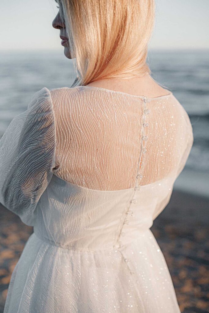 Photo Custom dress for a summer bride by BoudoirWedding