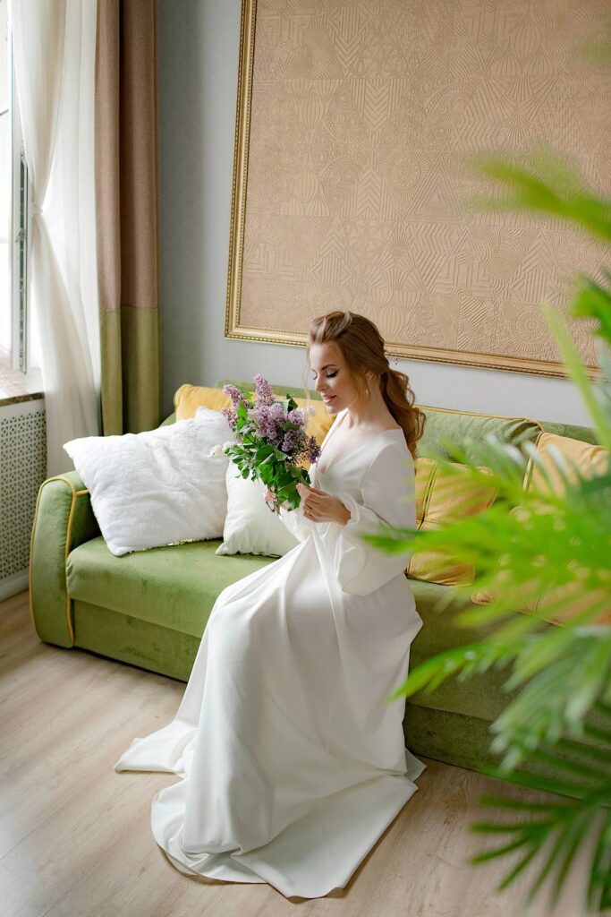 Photo Model Jana in a Tiffany wedding dress