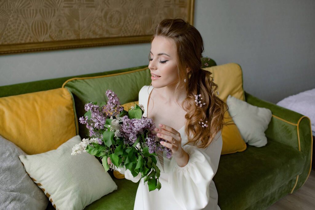 Photo Model Jana in a Tiffany wedding dress