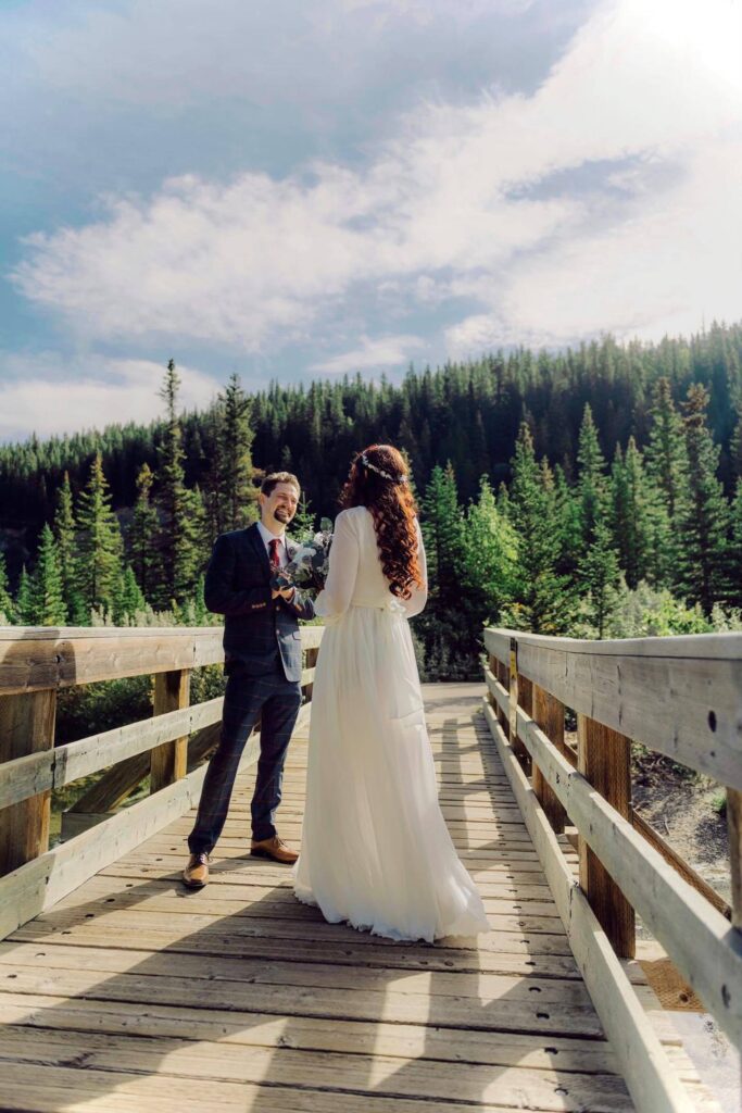 Photo Photo session in a picturesque place bride in Nirvana dress