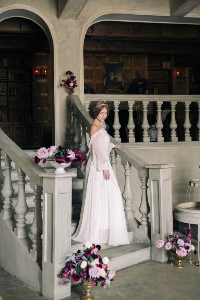 Photo Photo session in classic style bride in Nirvana dress