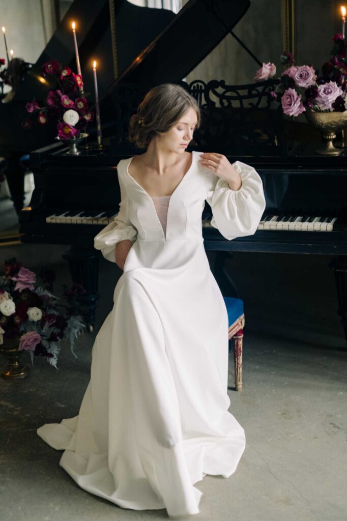 Photo Photo session in classic style bride in Tiffany dress