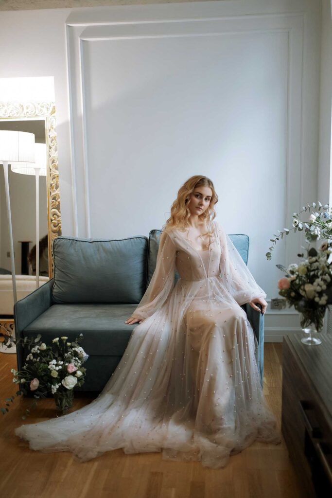Photo Photo session of a bride in a powder dress Iowa