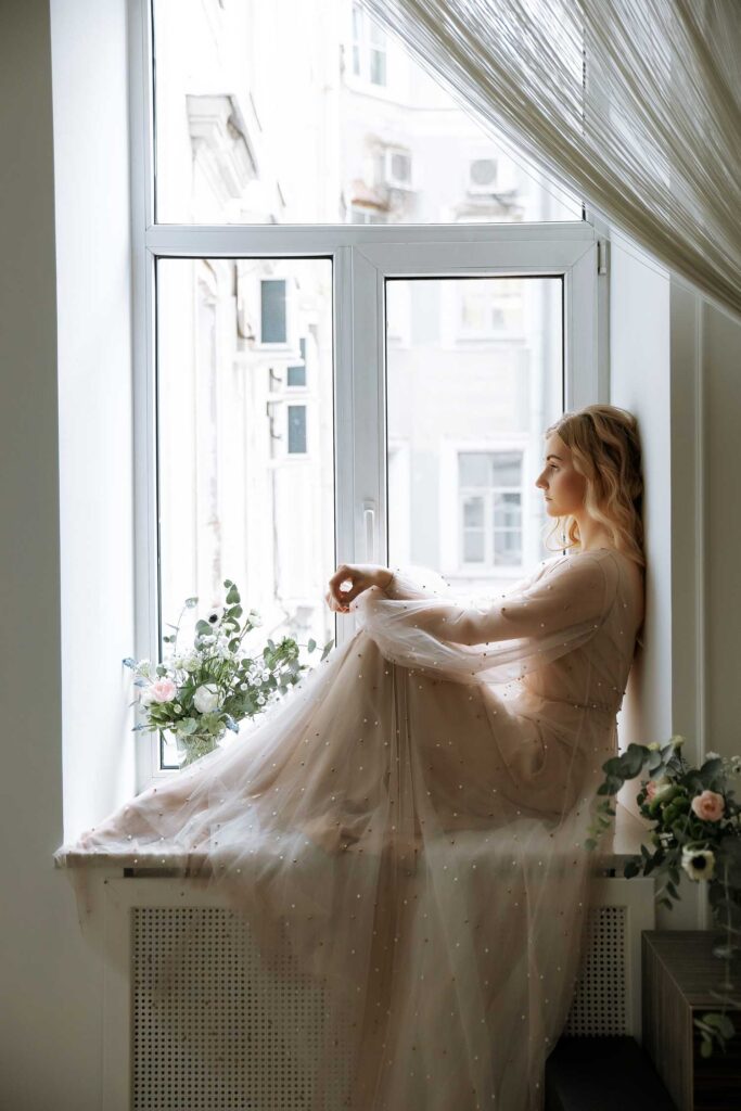 Photo Photo session of a bride in a powder dress Iowa