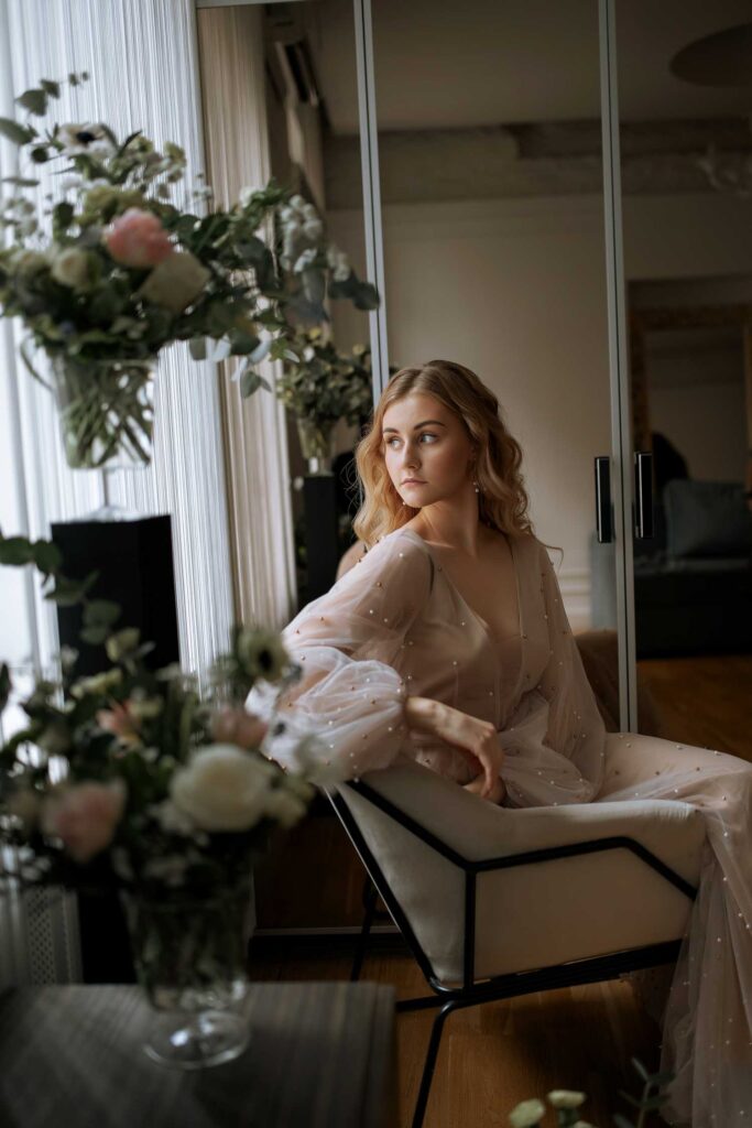 Photo Photo session of a bride in a powder dress Iowa