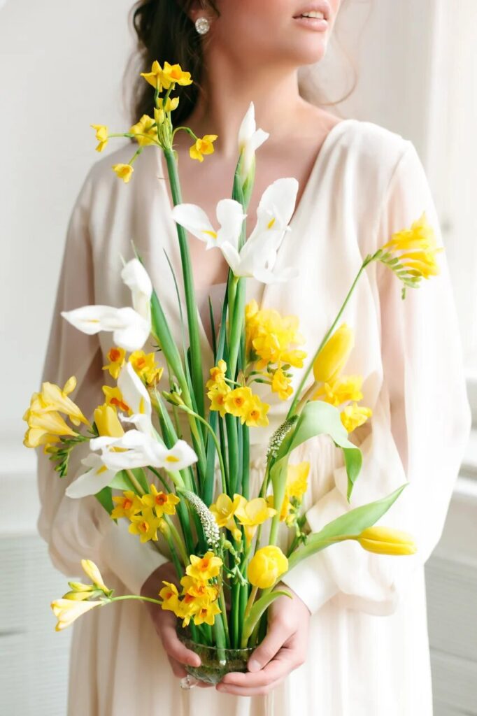 Photo Photo shoot inspired by a spring morning in a Charis dress