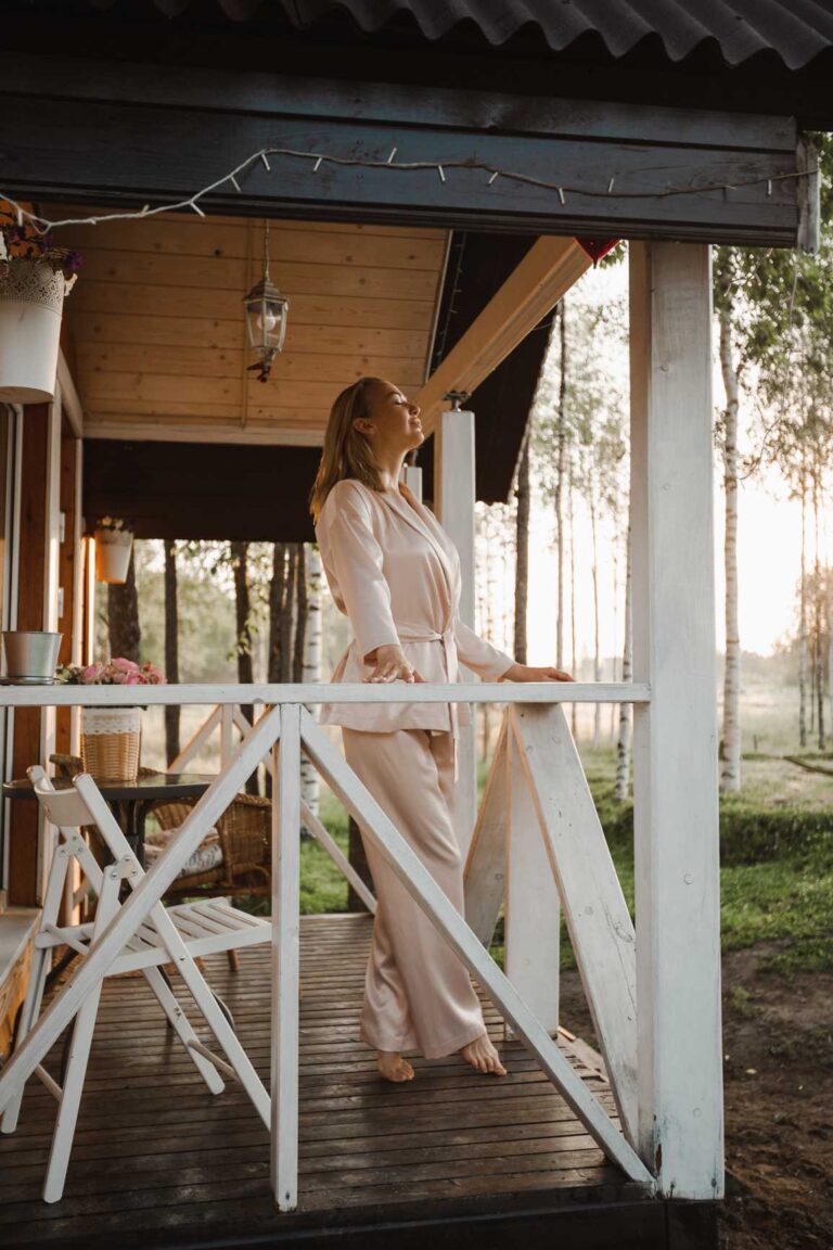 Rustic photo shoot in pajamas by Boudoirwedding