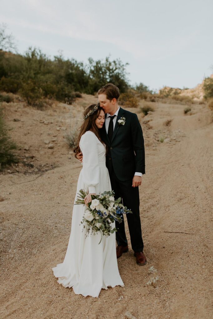 Photo Wedding photo shoot bride in Rivera dress