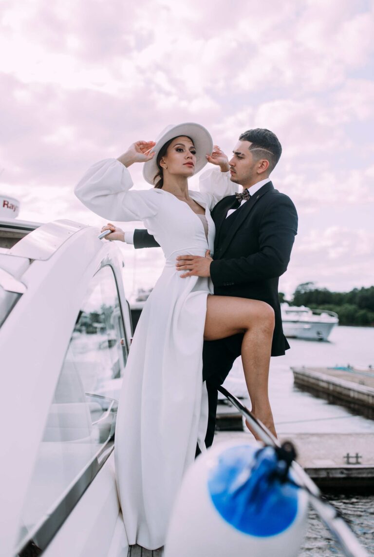Wedding photo shoot in a Tiffany dress