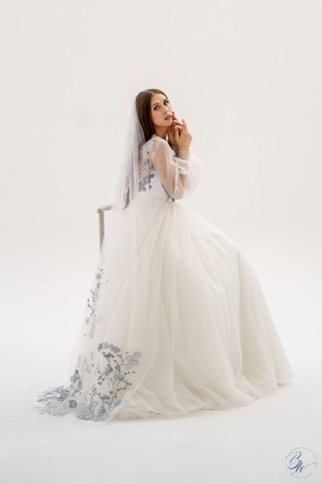 Photo Wedding dress Orchid