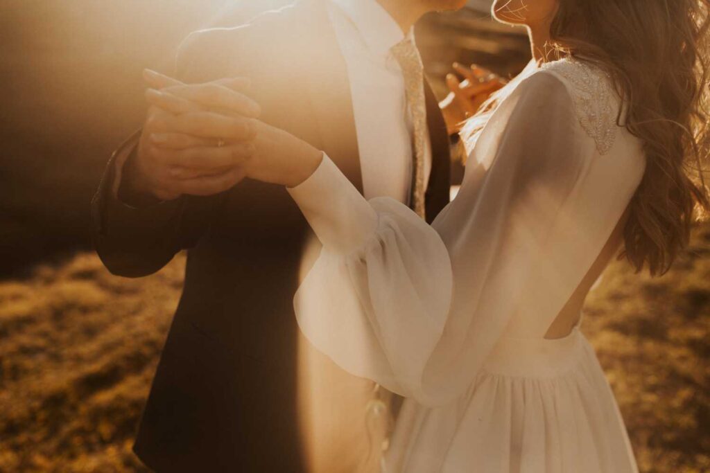 Photo Bride in ivory ALBA dress