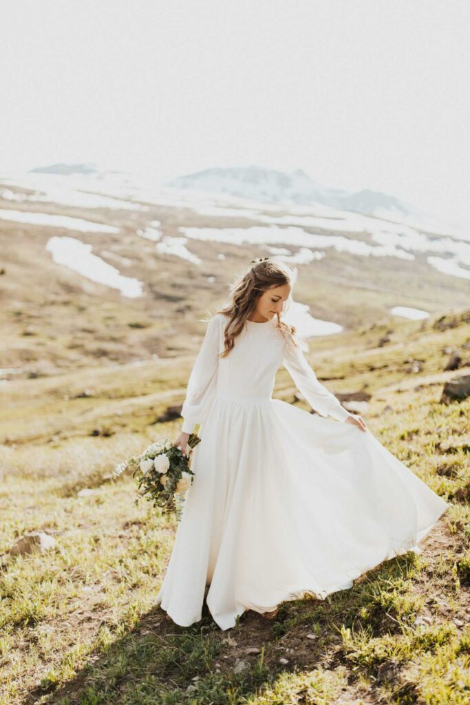 Photo Bride in ivory ALBA dress